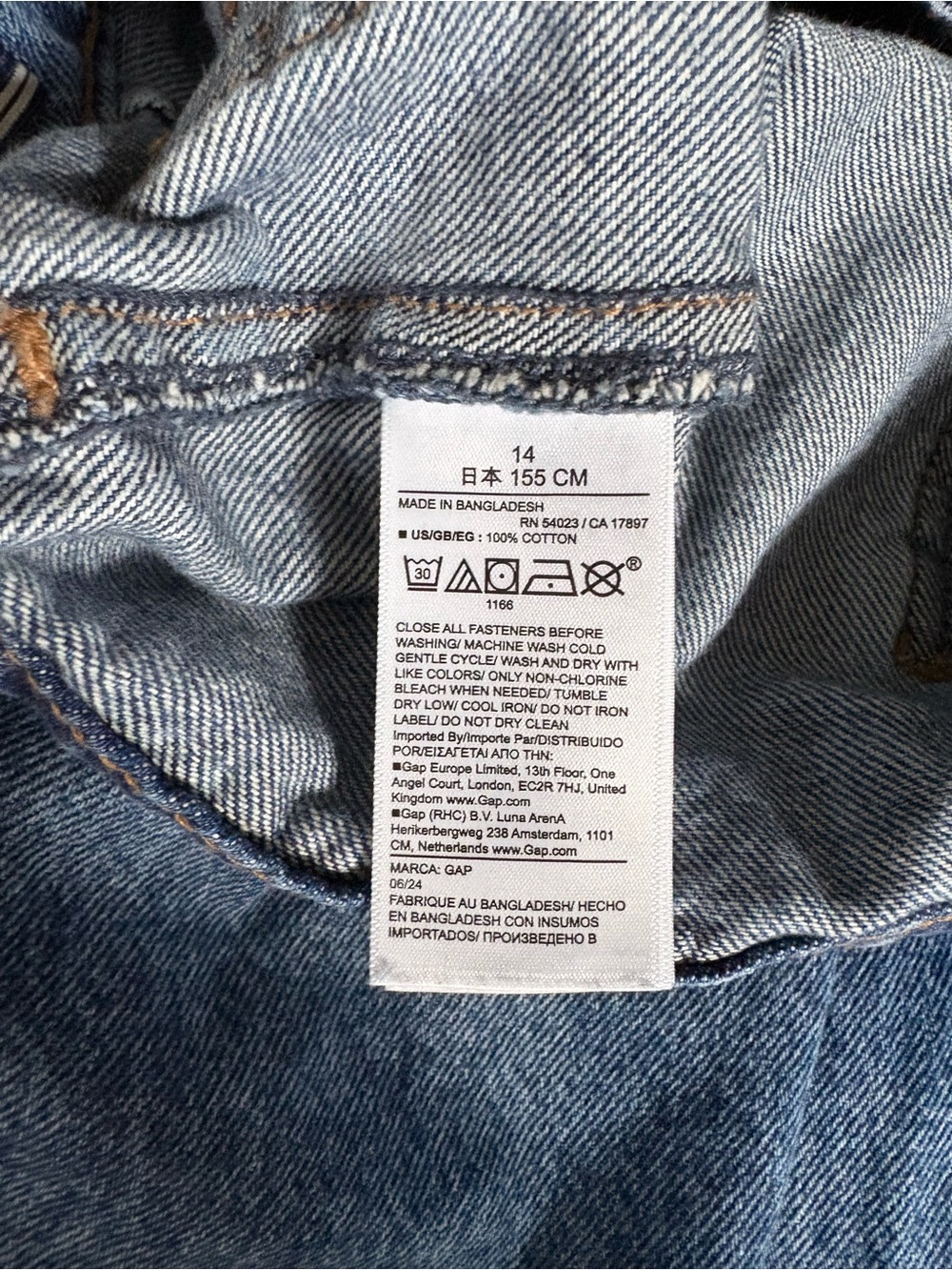 GAP Wide-Leg High Rise Jeans in Blue with Frayed Hem - Picture 4 of 4
